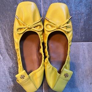 Tory Burch Ballet Flats. Leather soles.